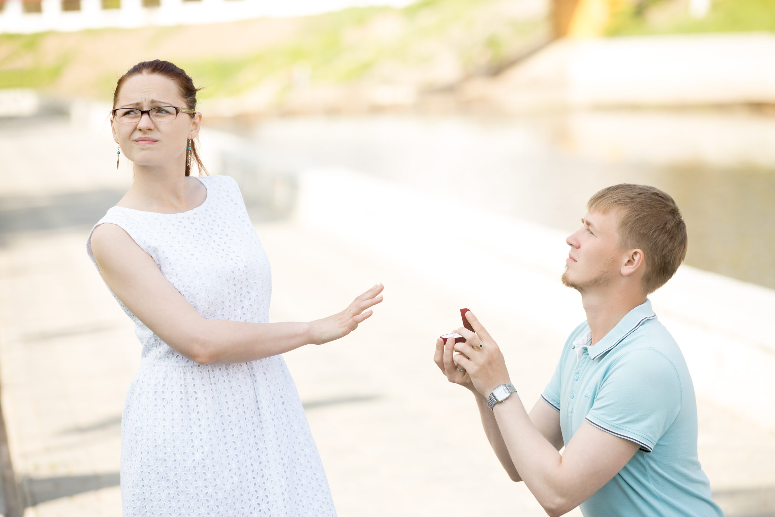 A woman refusing her boyfriend to marry after being proposed