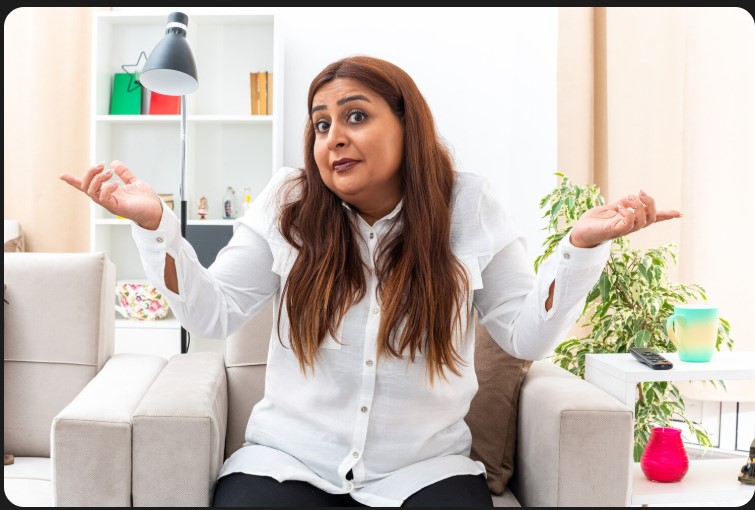 12 Indications You Talk Too Much & Self-Control Techniques