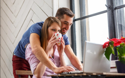 15 Ways to Keep a Relationship Working (Proven Tips for Lasting Love)