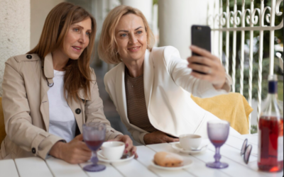 Elegant Spring Date Night Outfit Ideas for Women Over 50.