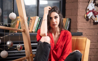 5 Quiet Habits That Destroy Your Self-Esteem as a Woman