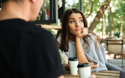 Signs You’re Being Breadcrumbed in Dating: 12 Warning Signs to Watch For